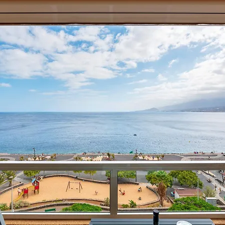 Frontline With Terrace Appartamento *