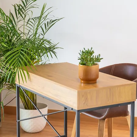 Frontline With Terrace *