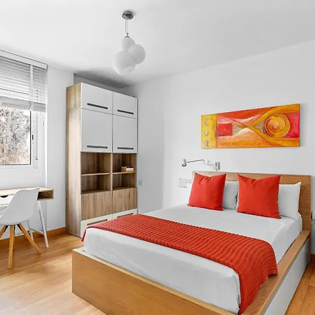 Frontline With Terrace