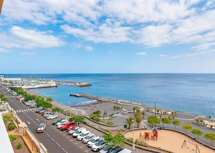 Apartamento Frontline With Terrace Radazul