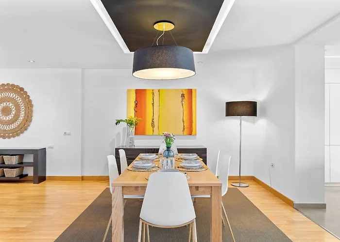 Apartamento Frontline With Terrace Radazul