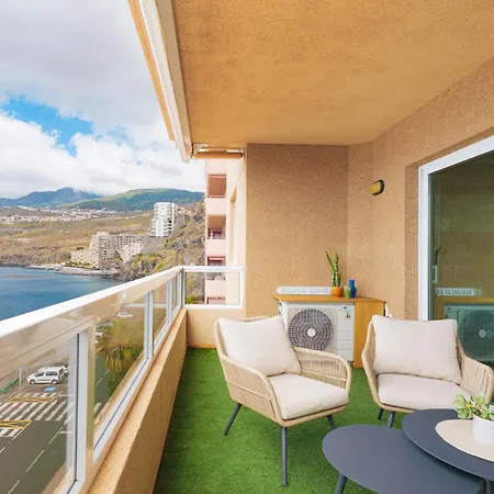 Apartment Frontline With Terrace Radazul