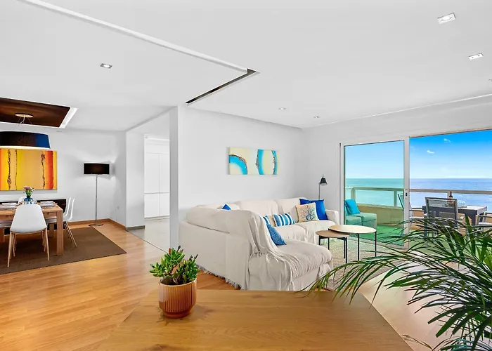 Frontline With Terrace *