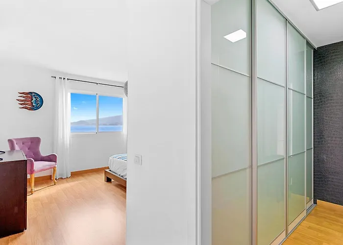 Frontline With Terrace Apartament Radazul