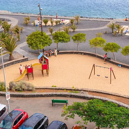 Frontline With Terrace *