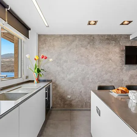 Apartment Frontline With Terrace *